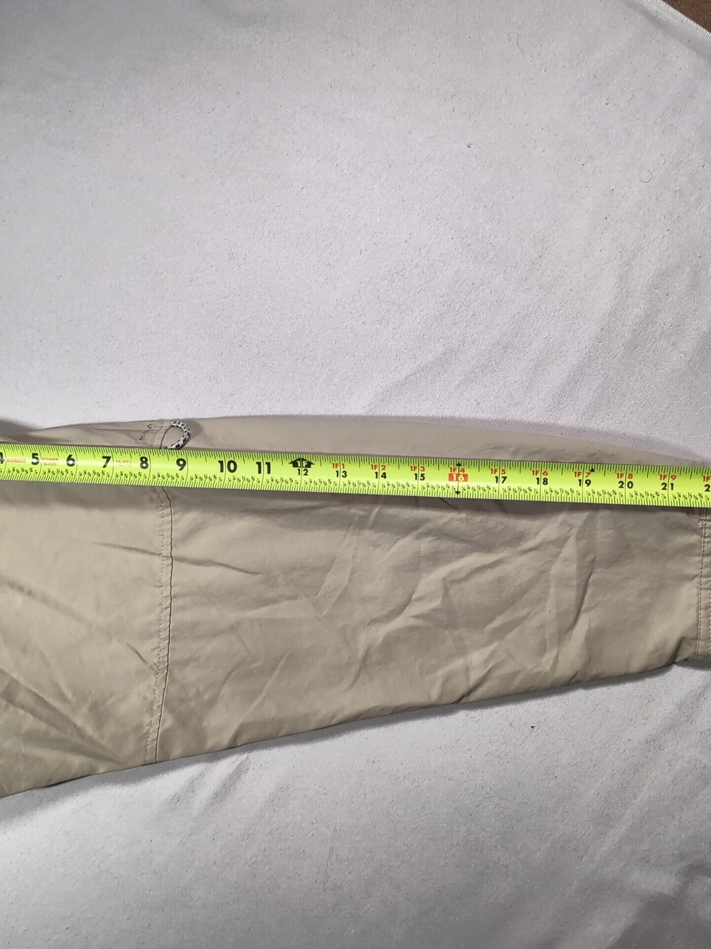 Columbia Men's Lightweight Button-Down Fishing Shirt - Khaki - Picture 6 of 9